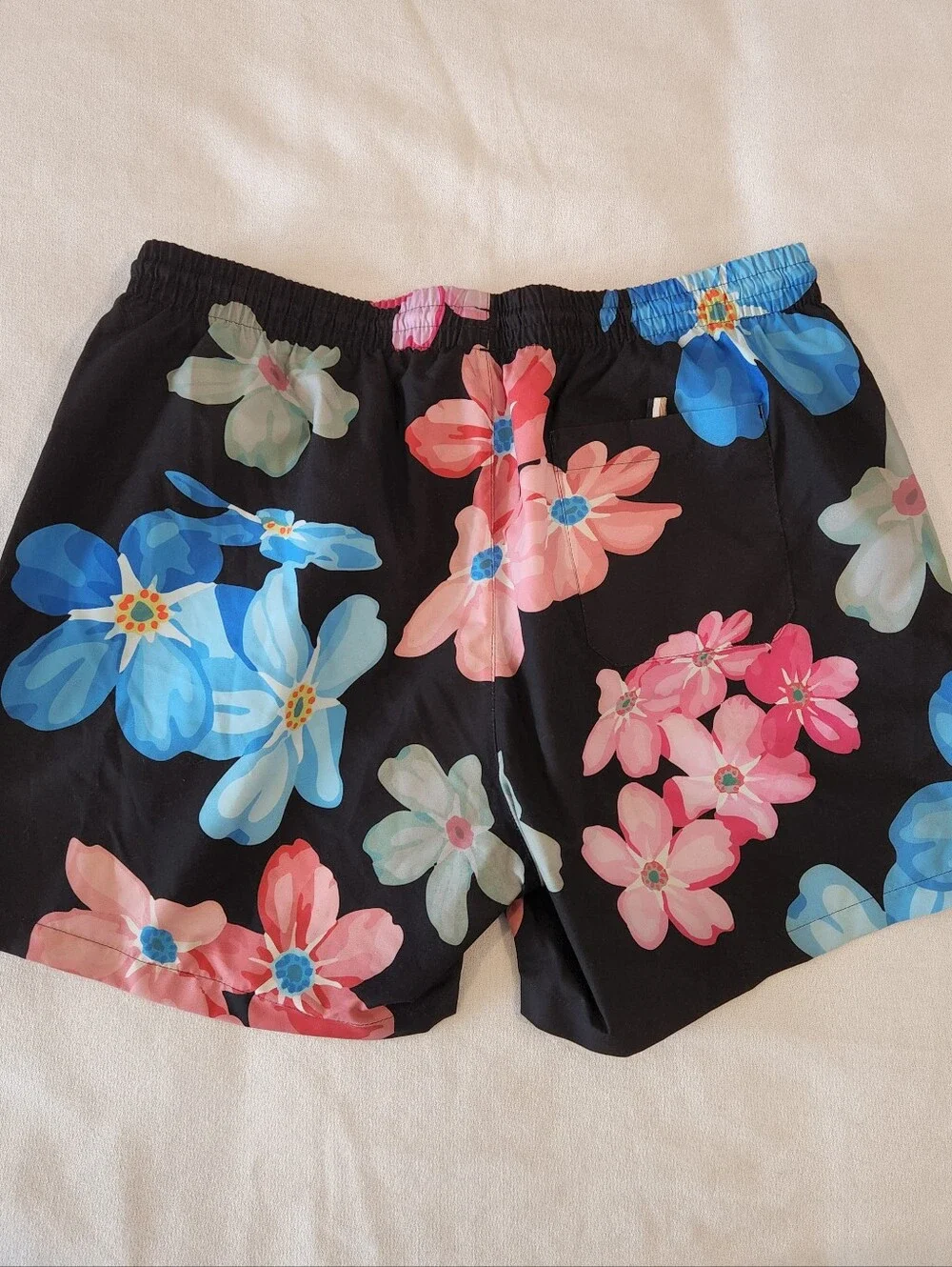 Boss Men's Tropical Floral Swim Trunks Size Large Pink and Black